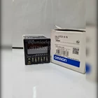 Counter Omron H7CX-A-N 99999 240 Vac 2
