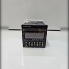 Counter Omron H7CX-A-N 99999 240 Vac 1