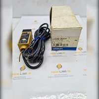 Photoelectric Switches  Photoelectric Switch Omron E3S-R2E4 24 Vdc
