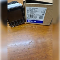 Digital Temperature Controller Omron E5CC-QX2ASM-800 Multi Range 240 Vac