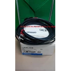 PHOTOELECTRIC SWITCH E3C- S10 OMRON 2