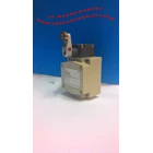 Omron Limit Switch DL5500 4