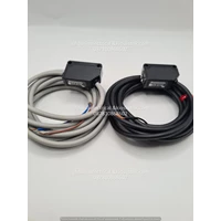 Photoelectric Sensor CX-441/UCX-441 Panasonic 24 Vdc