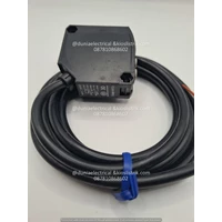 Omron Photoelectric Switches E3JK-RR12-C 240 V