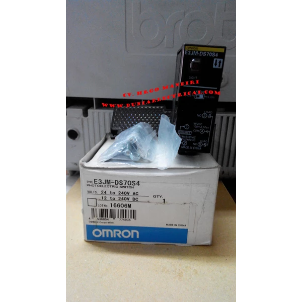 Photoelectric Switch Omron E3S-5DE4