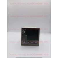 Temperature Controller E5CWT-R1KJ Omron 220 Vac 