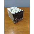 Temperature Switch Controller RKC CB100 FK02-V*NN-NN A Y 2