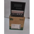 RKC  CB700-WD07-MM * EF-NN À Y Temperature Controller Switch 4