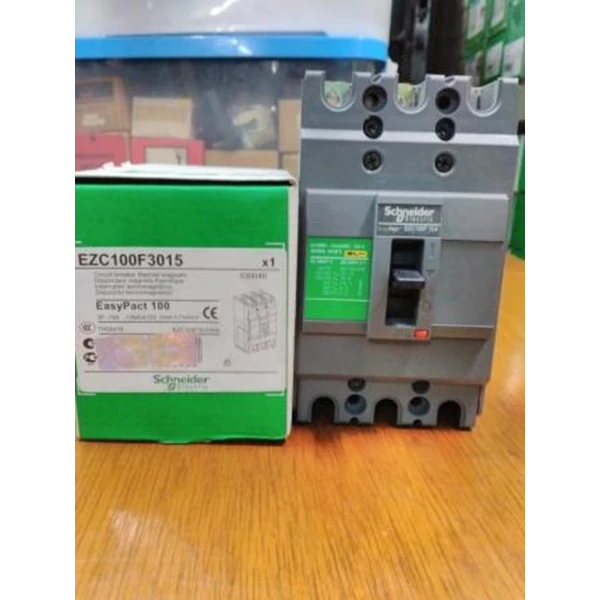 MCCB / Mold Case Circuit Breaker  EZC100F3015 Schneider