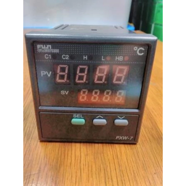 PXW7TCY2 Fuji Electric Temperature Controller PXW7TCY2-1V000-A Fuji Electric