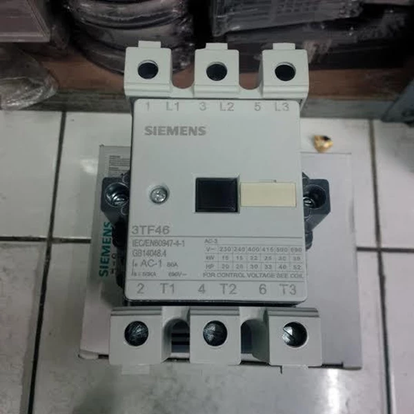 Siemens Contactor  3TF46 22-0XD0