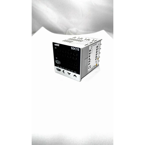  TEMPERATURE CONTROLLER YAMATAKE SDC15- C15MTC0TAO100 