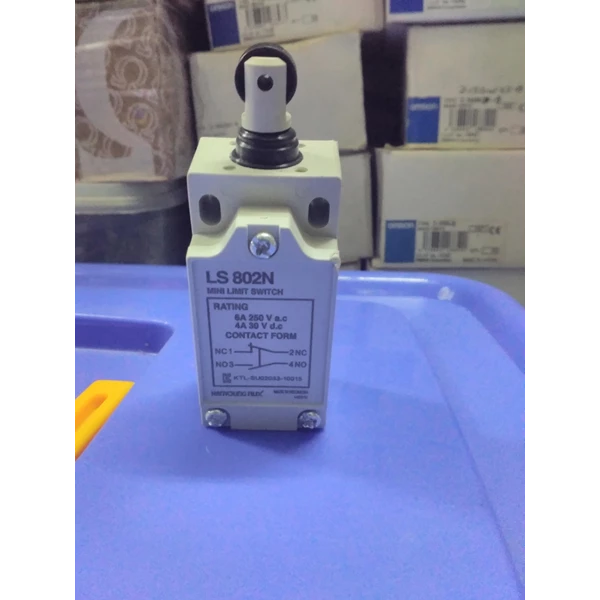 Limit Switch Hanyoung LS 802 N