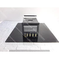 Omron H7CX -A4W-N Timer Counter Omron H7CX -A4W-N
