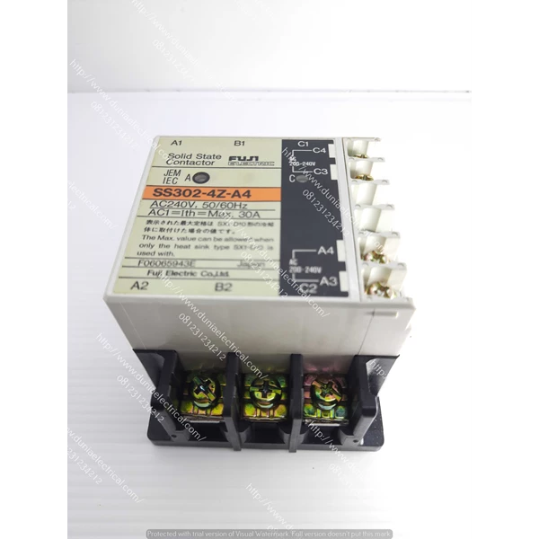 Solid State Contactor Fuji Electric SS302-4Z-A4  30A 220Vac