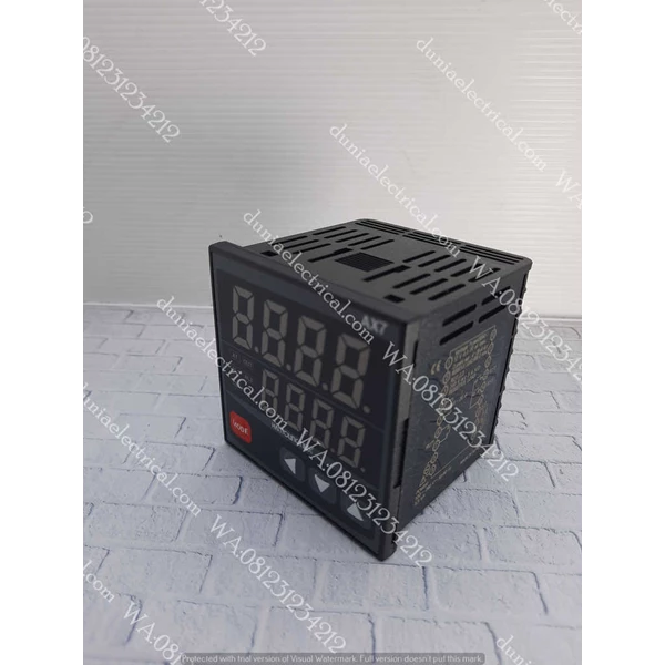Hanyoung AX7A-1A  Temperature Controller Switch AX7-1A Hanyoung