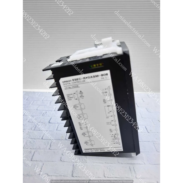 Omron Temperature Switch Controller E5EC-RR2ASM-808 Omron 