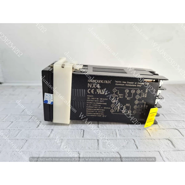 Hanyoung NX4-25 Temperature Controller Switch NX4-25 